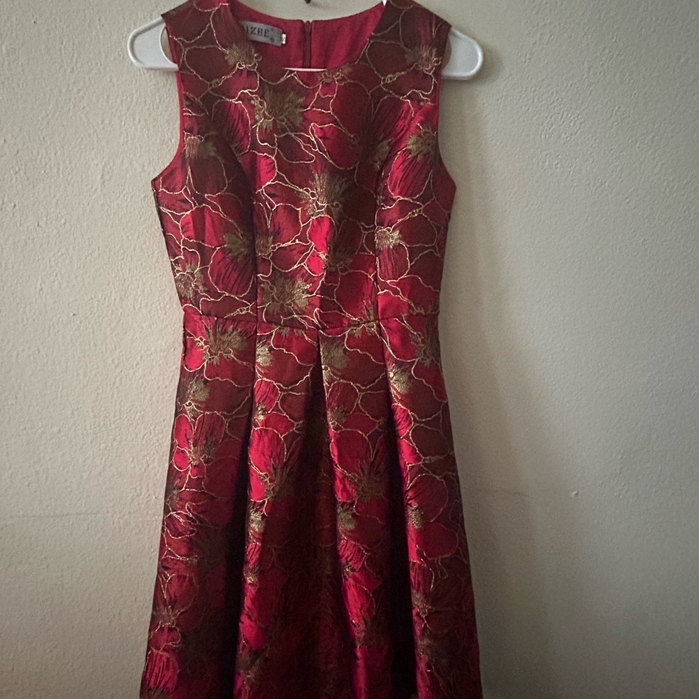 Elegant Red and Gold Floral Dress S